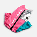 Survêtement pour chien Ricki – Combinaison imperméable rose avec accès au harnais et fermeture éclair